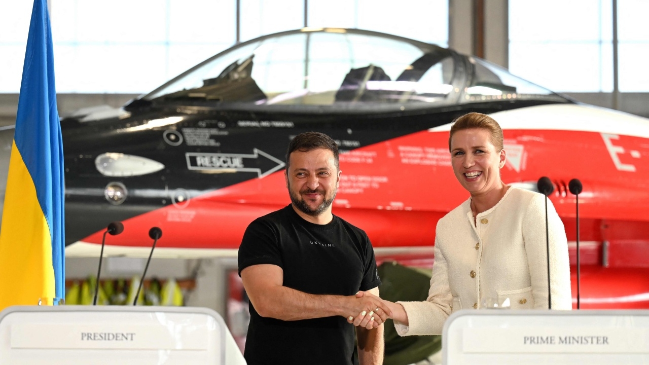 เนเธอร์แลนด์-เดนมาร์ก ประกาศส่งบินขับไล่ ‘F-16’ ไปช่วยยูเครน สู้รัสเซีย
