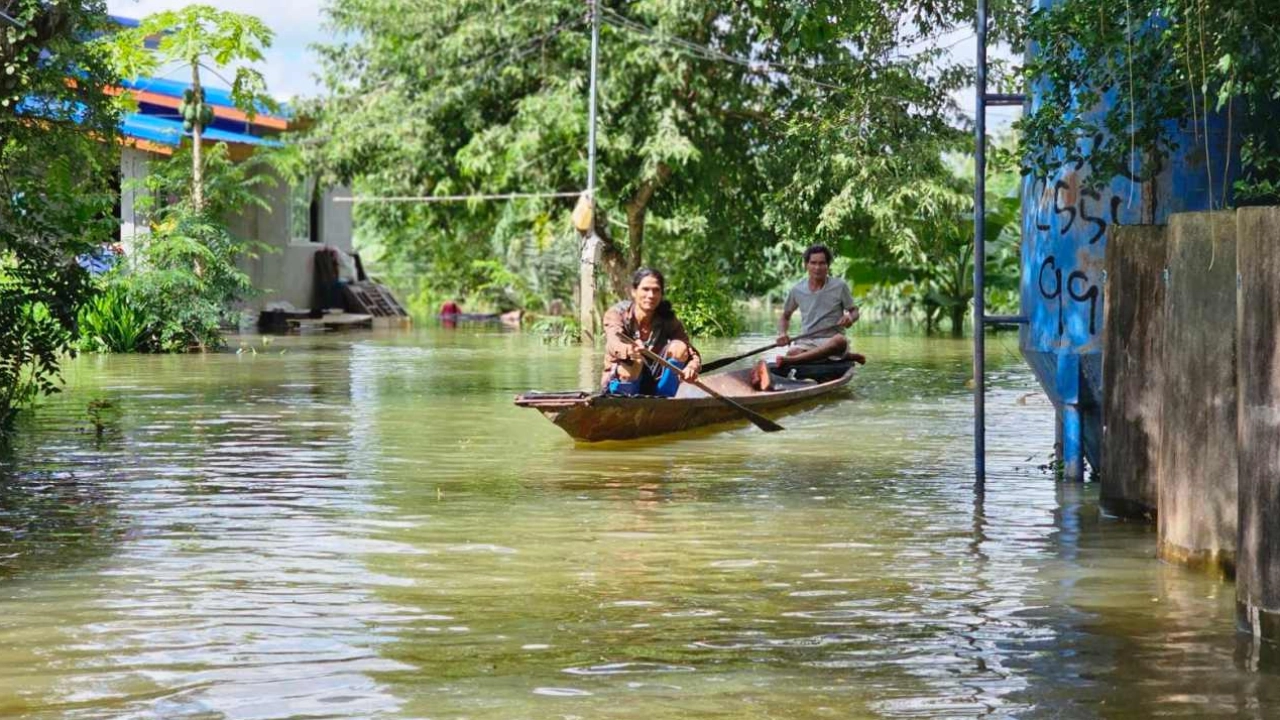 泰国持续受季风和低压影响，低洼地区面临洪水威胁