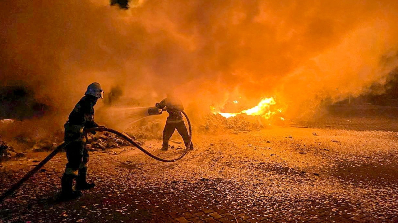 รัสเซียโจมตีท่าเรือแคว้นโอเดสซา ช่องทางส่งออกธัญพืชยูเครน