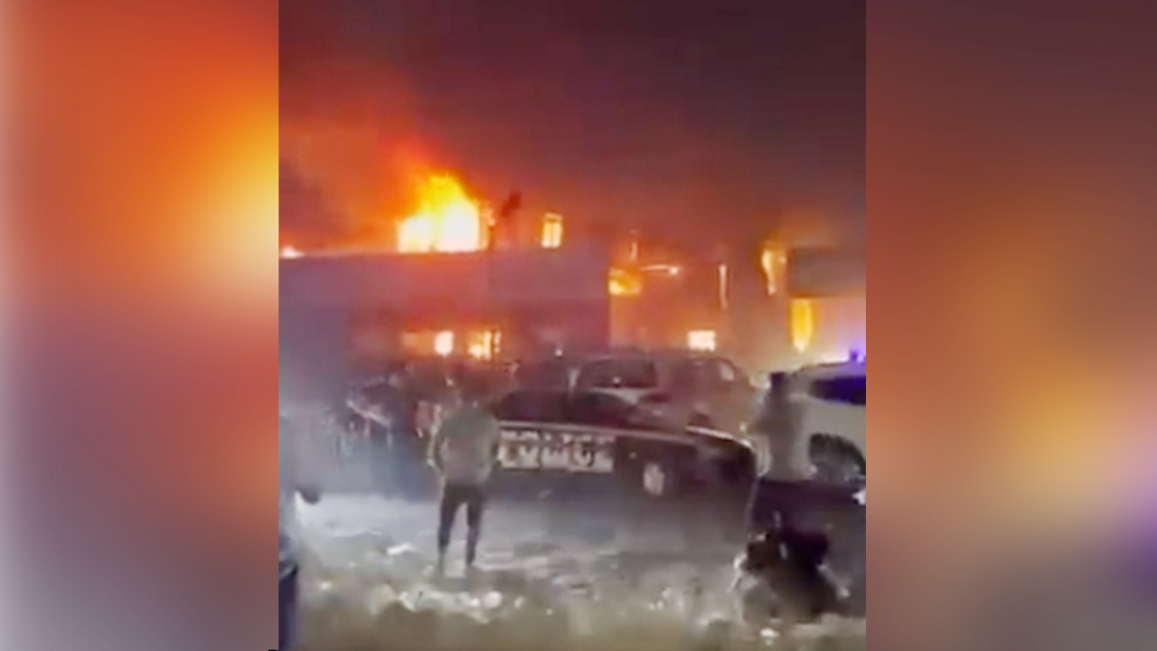 เปิดนาที ‘ไฟนรก’ ไหม้สยอง งานแต่งในอิรัก ตายเจ็บอื้อ 114 ศพแล้ว (คลิป)