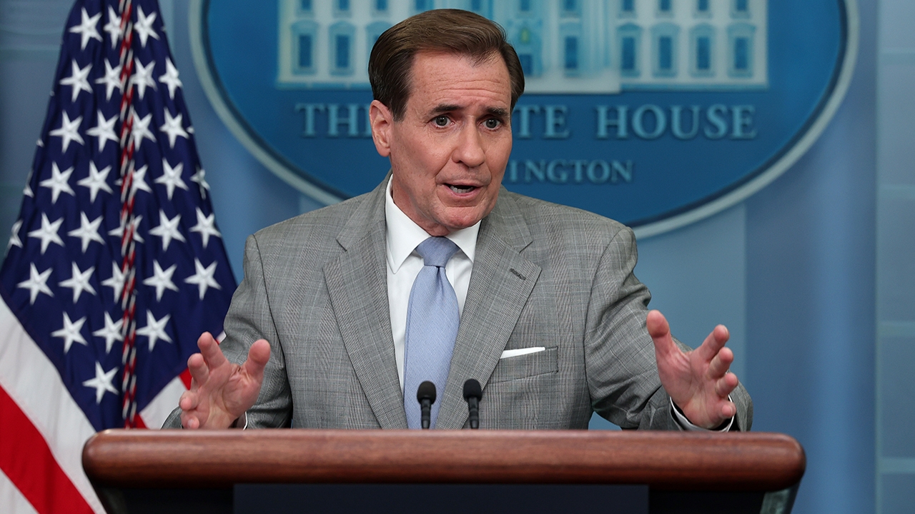 โฆษกสภาความมั่นคงแห่งชาติสหรัฐฯ เผยงบช่วยยูเครนเริ่มวุ่น