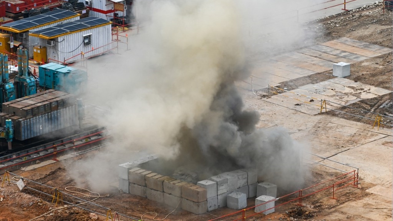 สิงคโปร์ทำลายระเบิดยุคสงครามโลก 2 สำเร็จ-ประชาชนทยอยกลับบ้าน