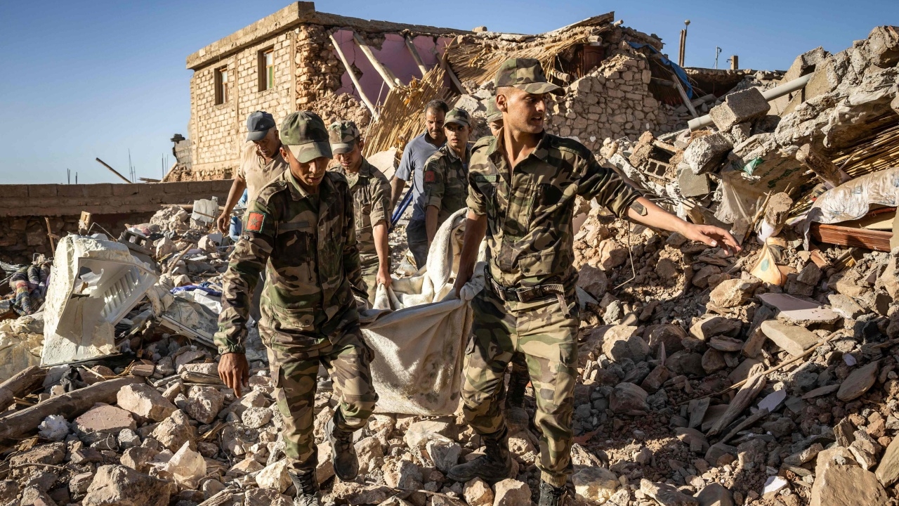 โมร็อกโกประกาศไว้อาลัย 3 วัน ยอดตายแผ่นดินไหวทะลุ 2,000 ศพ