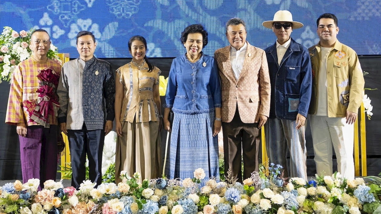 “สุทธิพงษ์ จุลเจริญ” เปิดงานการประกวดผ้าลายพระราชทาน “ผ้าลายดอกรักราชกัญญา”