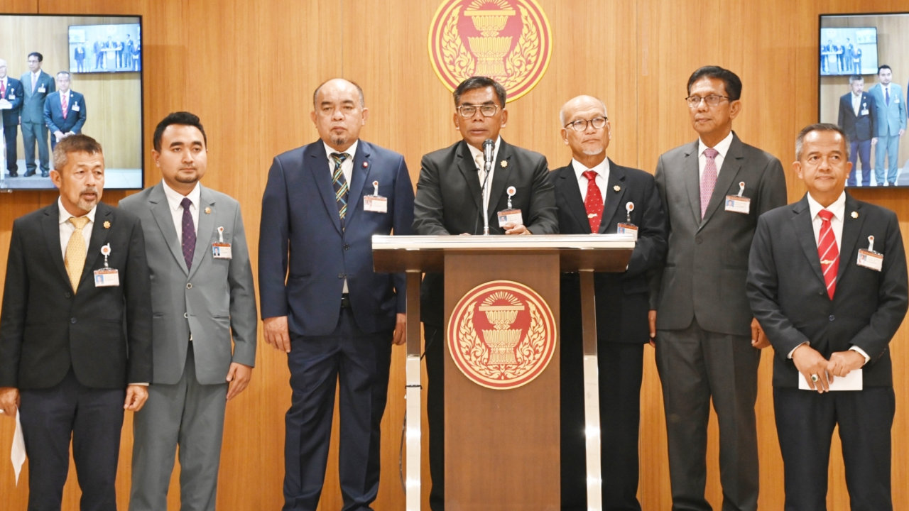 ประชาชาติ โต้ปมถูกยื่นคำร้องยุบพรรค ปัดเอี่ยวทำประชามติเรียกร้องเอกราชปาตานี