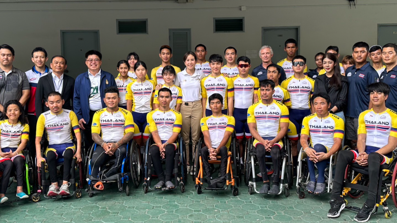 "ตั๊น" เยี่ยมนักปั่นจักรยานคนพิการทีมชาติไทย ที่เชียงใหม่ รับฟังปัญหา 