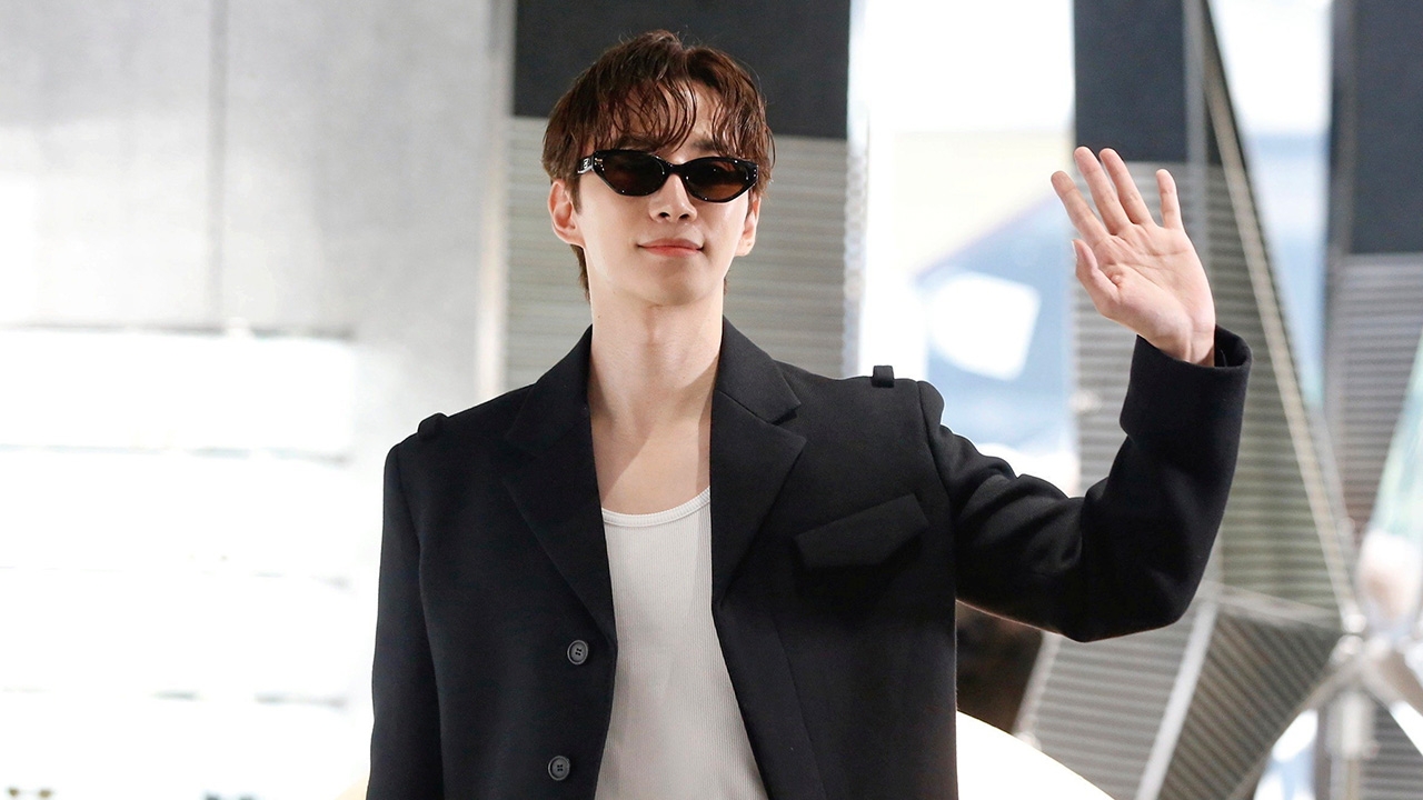 “อีจุนโฮ” หล่อเท่ใจสั่น! แฟนคลับกรี๊ดสลบ บินมาไทยครั้งที่ 3 ในรอบปี