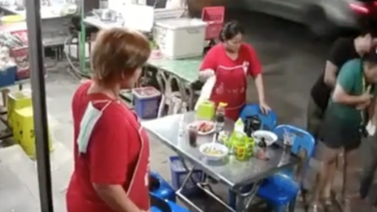 เปิดใจ "พลเมืองดี" ไหวพริบเร็ว เข้าช่วยชีวิตหญิง "ลูกชิ้นติดคอ" ได้ทัน