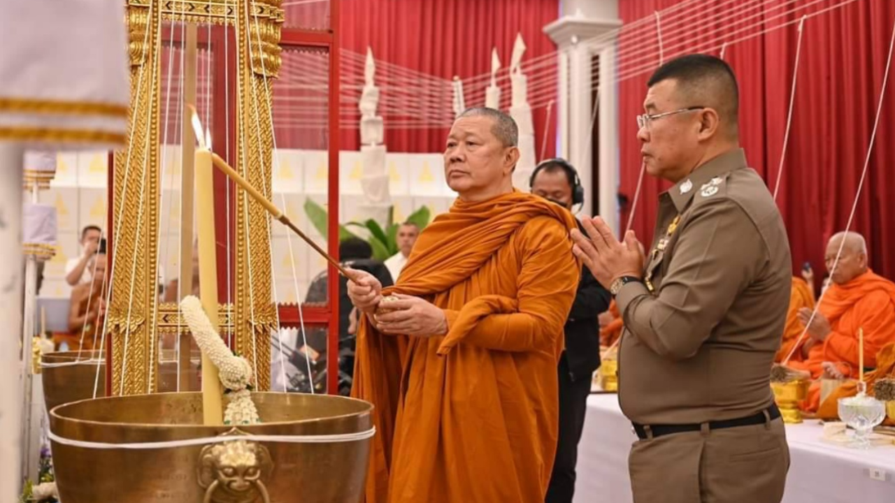 ผบ.ตร.แจกจ่ายเหรียญอาร์มพระพุทธโสธร "ตร.108 ปี" ให้ตำรวจทั่วประเทศ