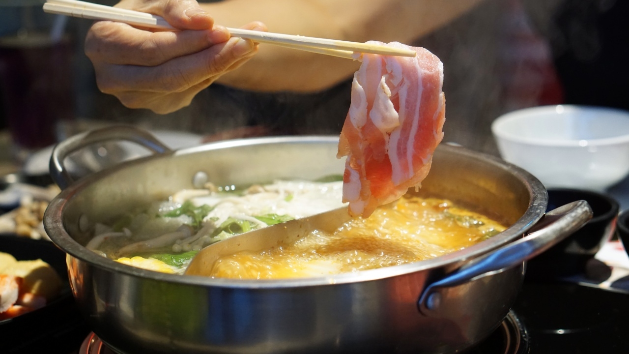 วิจารณ์สนั่น สาวประกาศลาขาด สุกี้เจ้าดัง เหตุไม่ให้นำ "น้ำจิ้มพอนสึ" เข้าร้าน