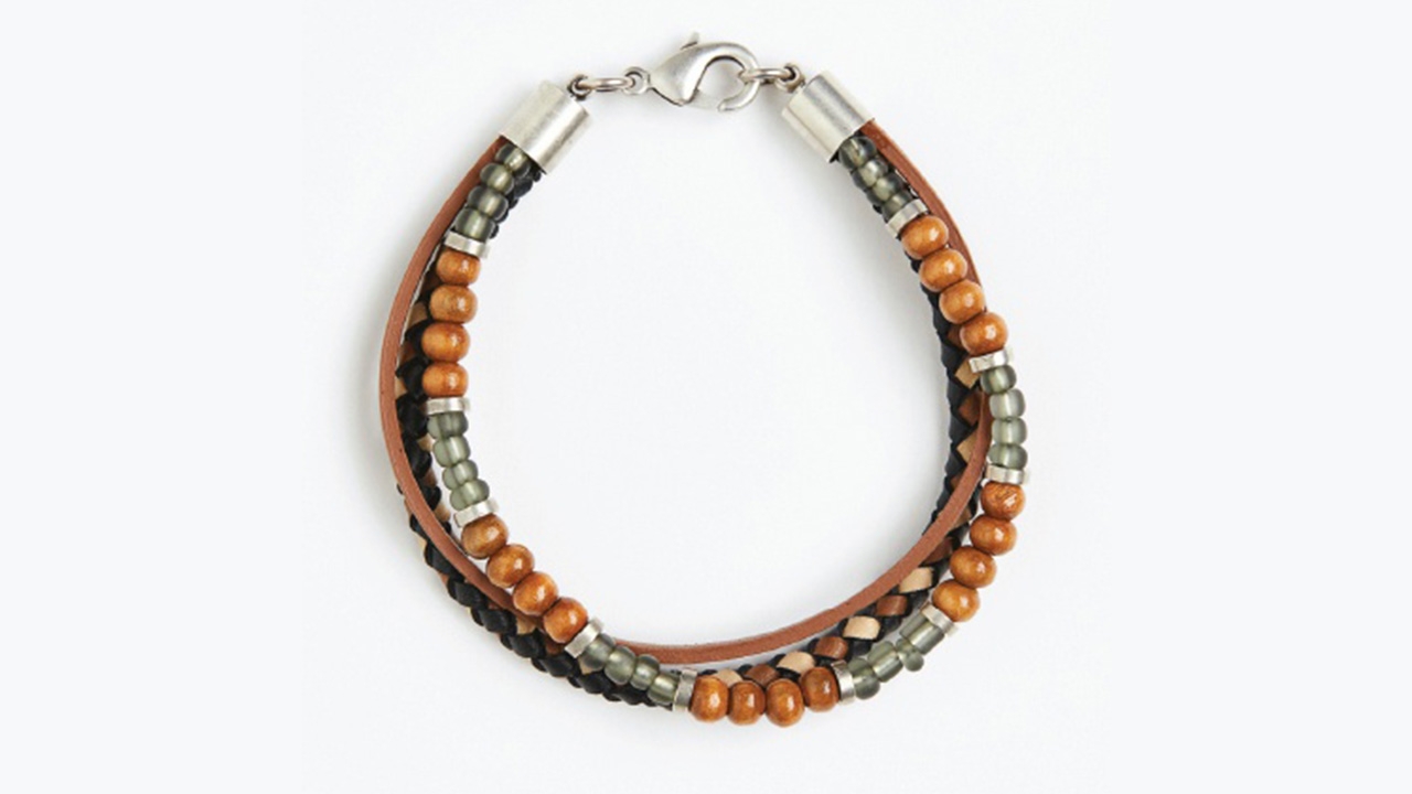 H&M เรียกคืน "สร้อยข้อมือลูกปัด" หลังตรวจสอบบางเส้น พบสารตะกั่วเกินกำหนด