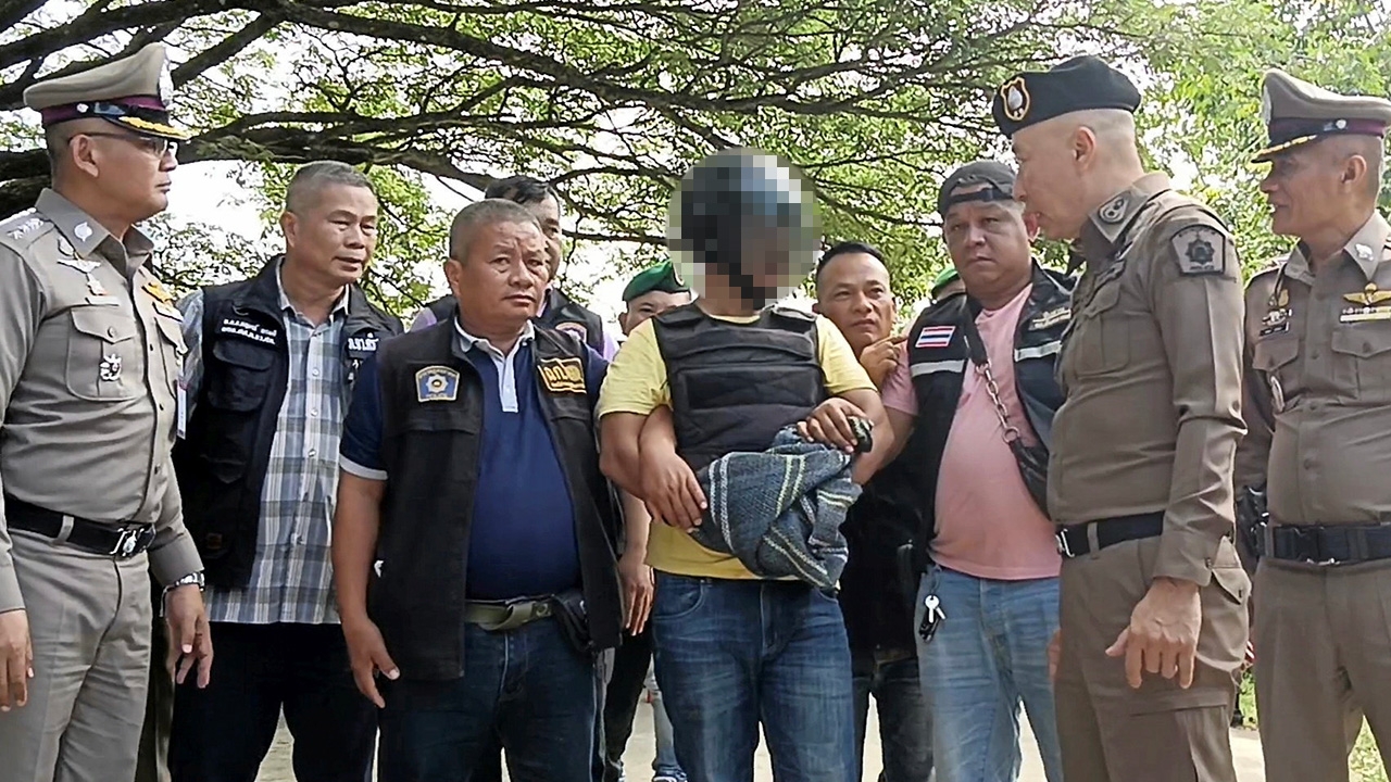 รวบมือปืนแบลงก์กัน ใช้กระสุนจริงฆ่าปลัดอาวุโสกันทรารมย์