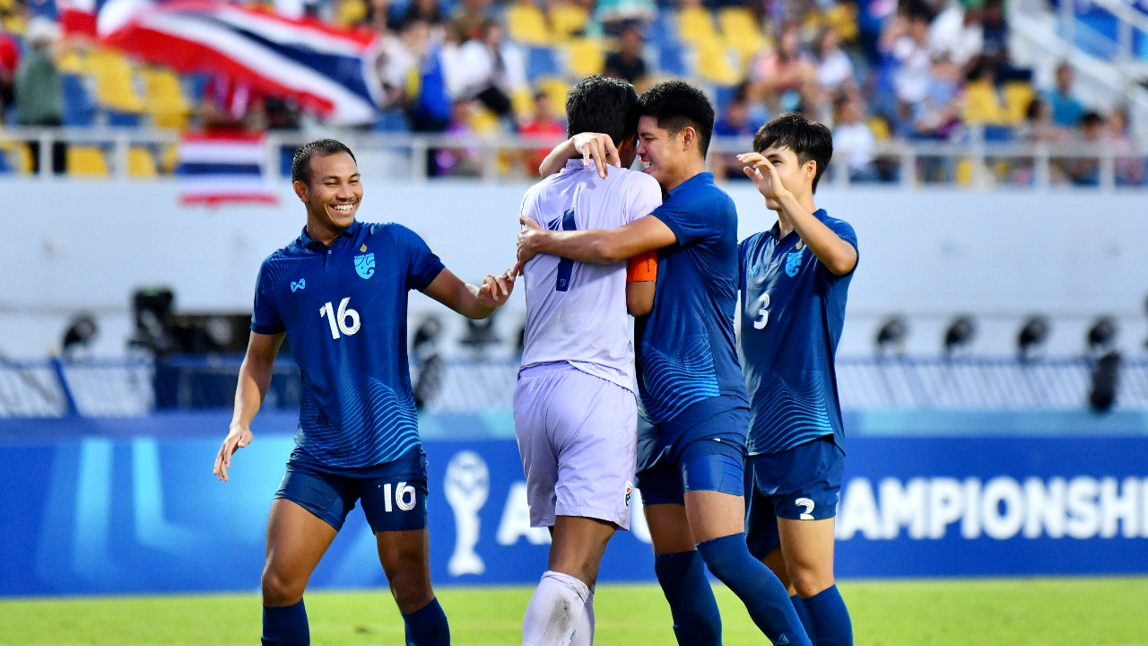 “蒂拉武”英雄扑救2“泰国U23国家队”点球获胜“马来西亚”，获得东盟锦标赛第三名