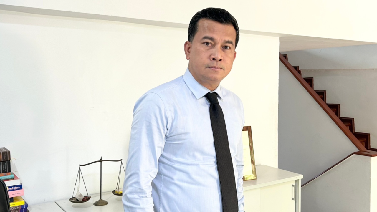 ชี้ช่อง เชือด “16 งูเห่า” แหกมติ ปชป.มีส่วนได้-เสีย ไร้สิทธิตัดสินตัวเอง