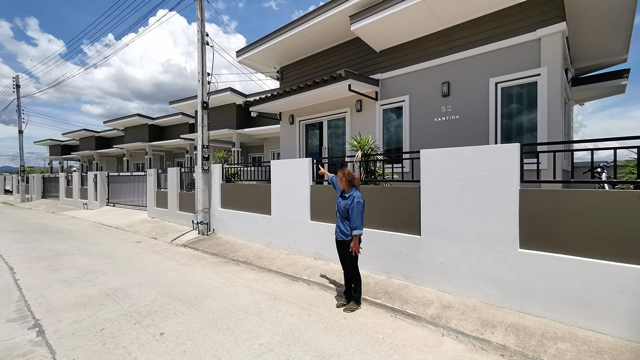 อ้างสืบ ภาค 7 ดักอุ้มสาวใหญ่ รีดเงิน 3 แสน ขับรถปาดปืนจี้หัว สงสัย จ่า นปพ.จว.