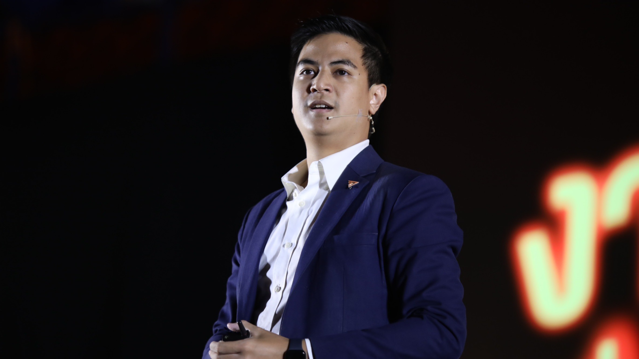 “พริษฐ์” เปิดแผน ก้าวไกล ยกระดับงานสภา พร้อมเป็นรัฐบาล เลือกตั้งครั้งหน้า