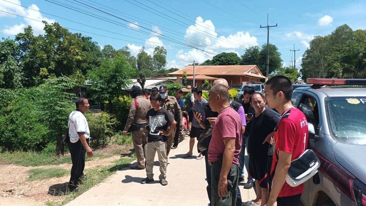 หนุ่มม้งเปิดศึกยิงกันสนั่น กลางพิธีทำบุญ 100 วัน ตาย 2 สาหัส 1