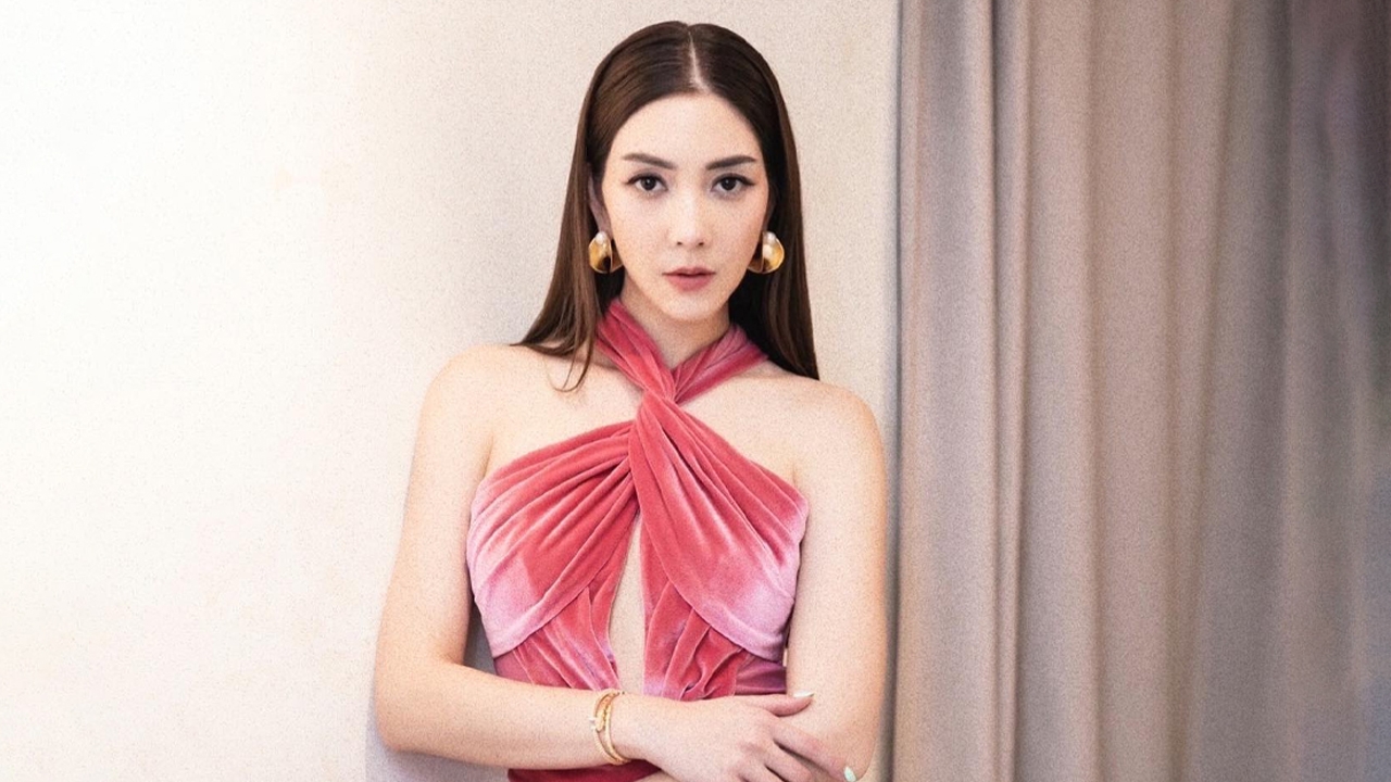 วุ้นเส้น เปิดใจวินาทีหย่า ดิ่งสุดในชีวิต ยืนยันไม่มีมือที่ 3? ที่แรก