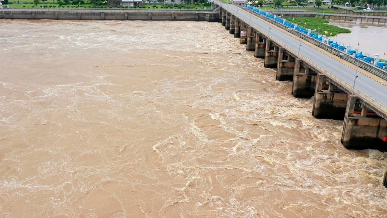 9月20日起，湄南河水位恐上涨，曼谷等10府暴雨来袭！