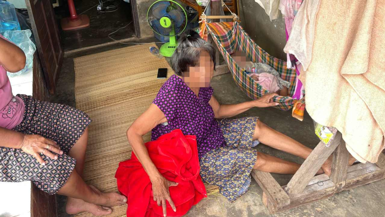 คดีพ่อฆ่าลูกฝังโบกปูน แม่ค้าในหมู่บ้านเผย "น้องโมเดล" มาปรากฏให้เห็น 