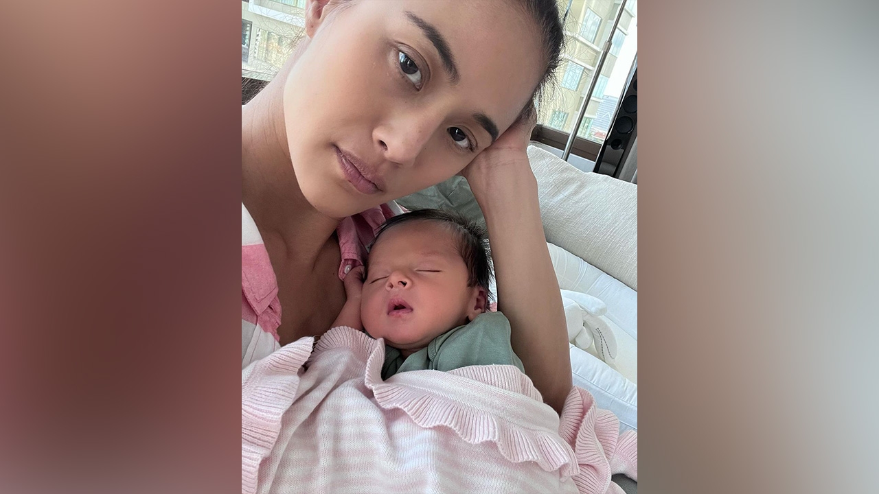 น้ำฝน กุลณัฐ เผยวิถีมนุษย์แม่หลังคลอดลูกชาย ไม่มีลิมิต ชีวิตนอนน้อย