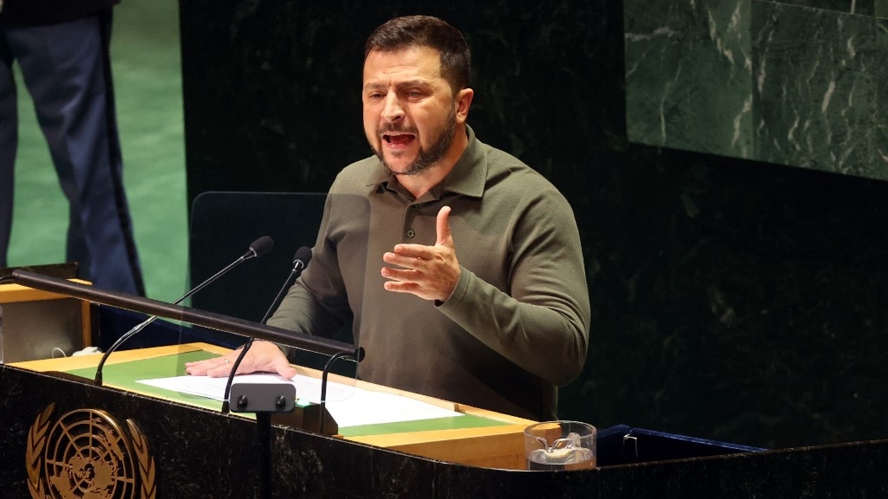 'เซเลนสกี' ขึ้นเวทีสมัชชา UN วอนโลกสามัคคียุติการรุกรานของรัสเซีย