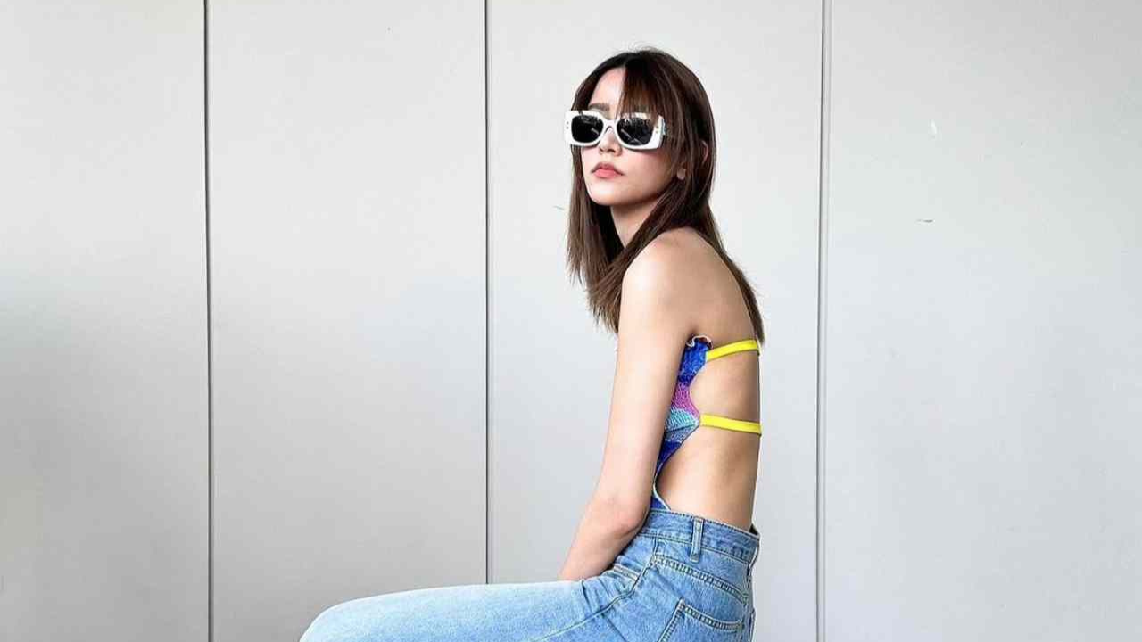 ส่องความเซ็กซี่ ไอซ์ อามีนา ใส่ชุดว่ายน้ำโชว์แผ่นหลังเดินถนน