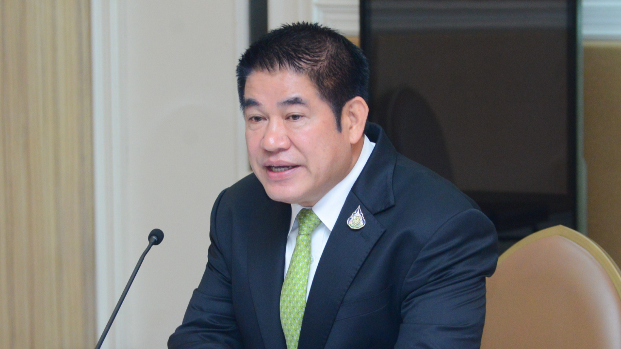“ธรรมนัส” ปัดมีปัญหาแบ่งงาน 2 รมช. ลั่นยังหนุ่มยังแน่น ไม่ต้องห่วงจะเหนื่อย