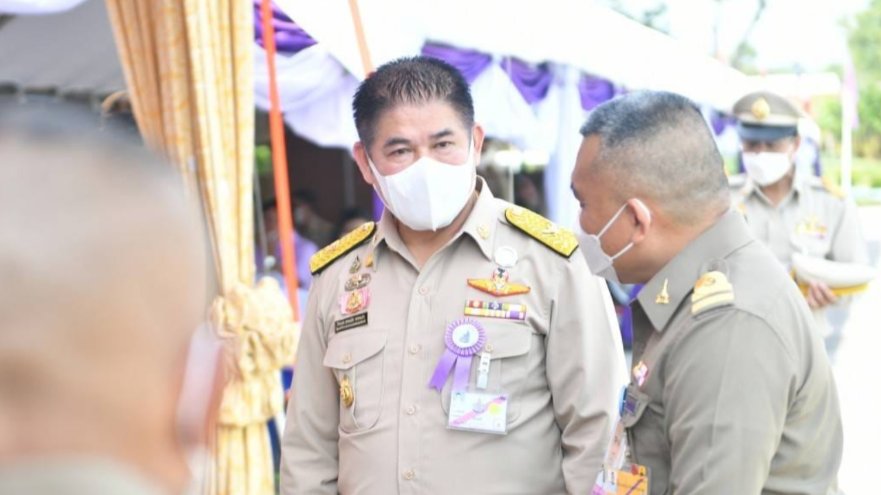 “ธรรมนัส” เดินหน้าพักหนี้เกษตรกร จ่อส่งข้อมูลให้ “คลัง” ดูแลต่อ