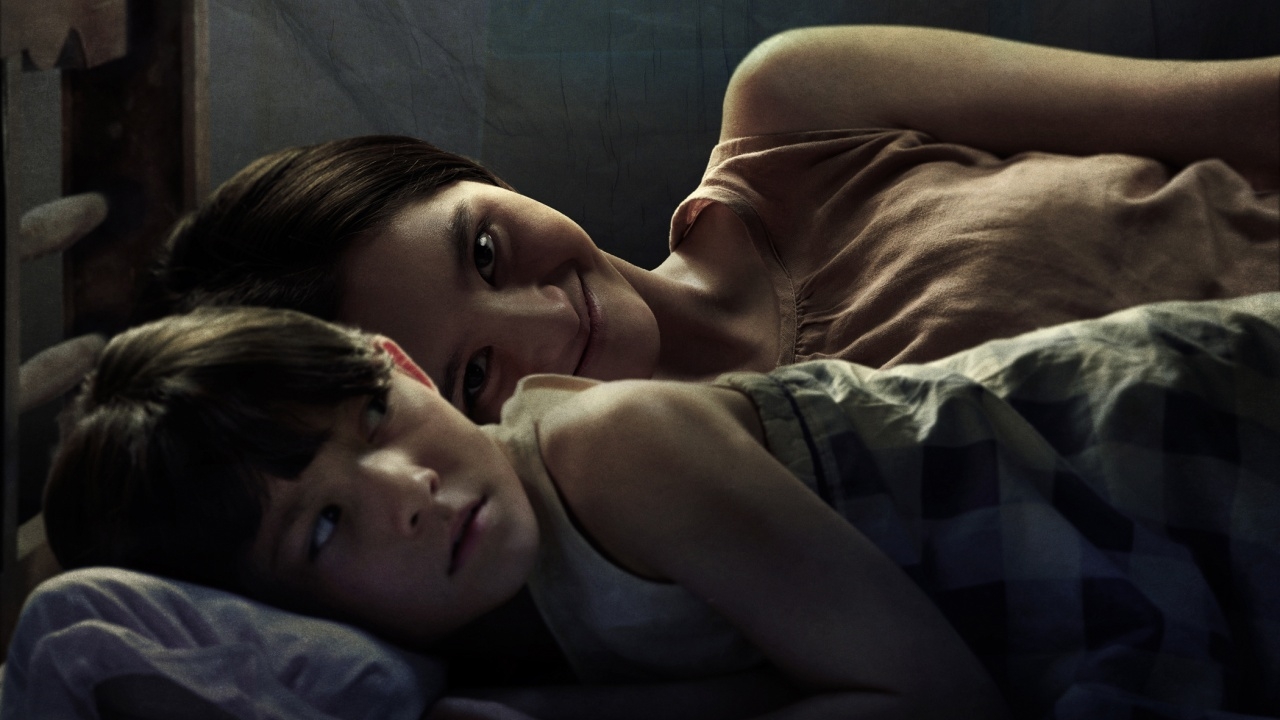 "ธี่หยด" ส่งโปสเตอร์สุดหลอน เปิดเผยคาแรกเตอร์สำคัญ