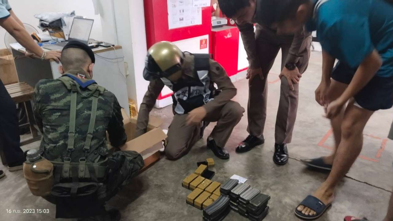 รวบสาวมอญพร้อมปลอกกระสุน M-16 และแมกกาซีน หลังมีพัสดุส่งมาจากชลบุรี