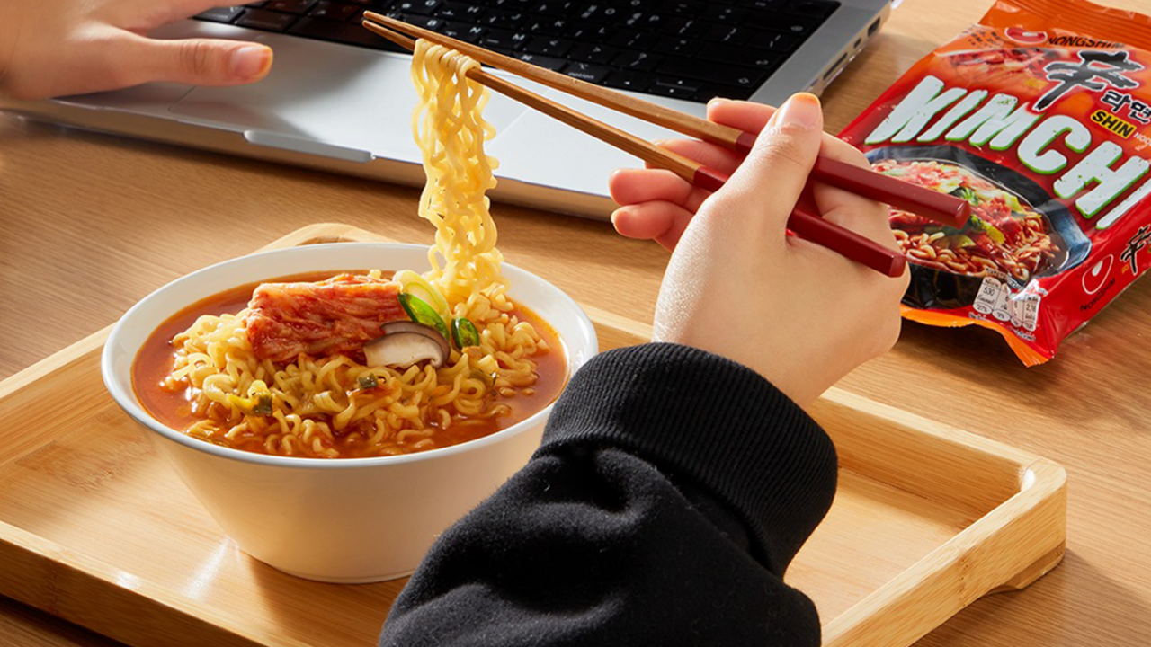 Nongshim บะหมี่กึ่งสำเร็จรูปสร้างชาติ ปั้นรามยอนให้กลายเป็นวัฒนธรรมสไตล์เกาหลีที่คนทั่วโลกหลงใหล