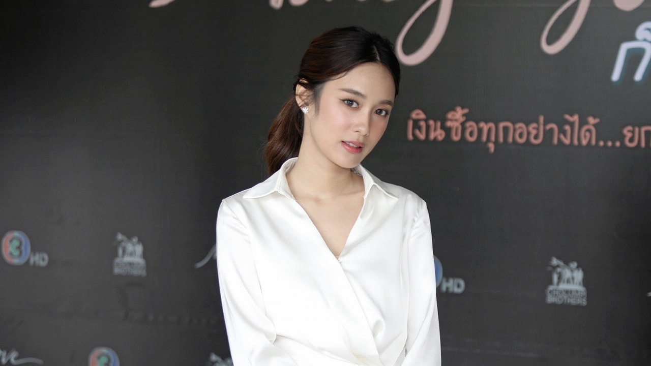 "เก๋ไก๋ สไลเดอร์" ตามฝันขึ้นแท่นนางเอกละคร พูดถึง "แน็ก ชาลี" แบบไหนก็ชอบ