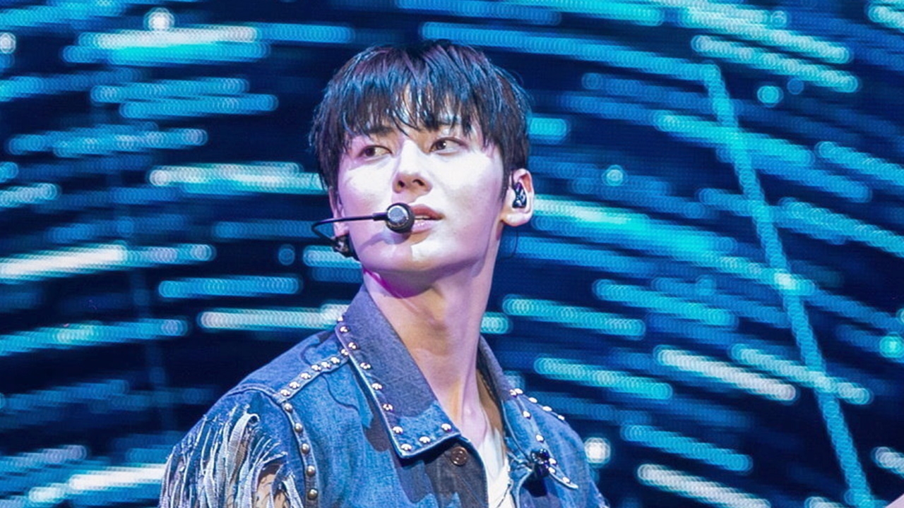 "ฮวังมินฮยอน" จัดเต็มมินิคอนเสิร์ต เติมเต็มความรัก พาแฟนๆ อยู่ในห้วงความสุข