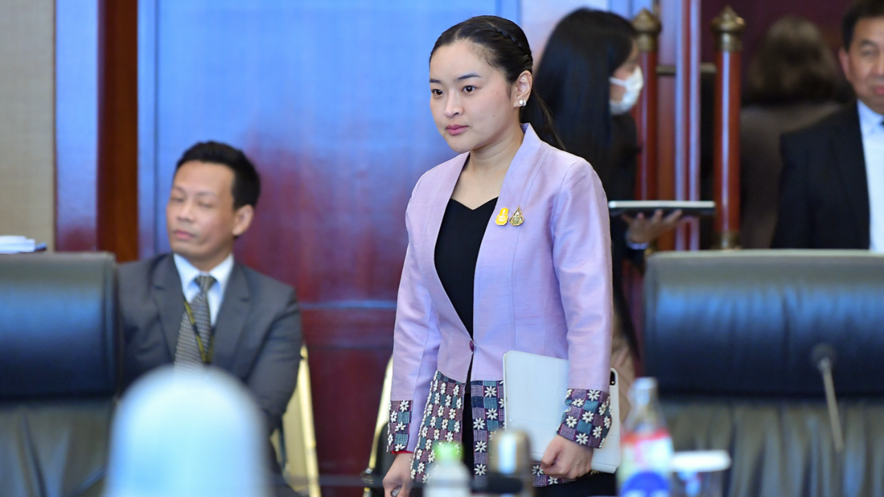 ครม.อนุมัติฟรีวีซ่า "จีน-คาซัคสถาน" เริ่มใช้ 25 ก.ย. 66 - 29 ก.พ. 67