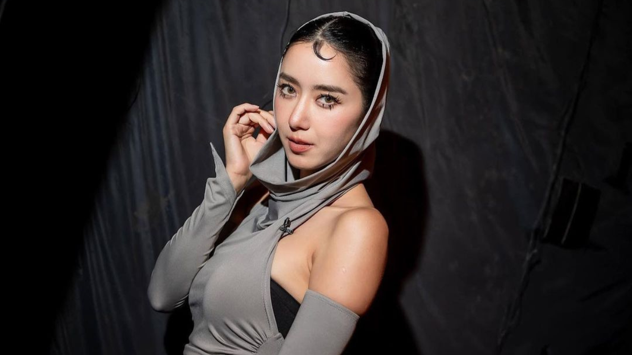 ไอซ์ อภิษฎา บินตรงจากอิตาลีเพื่อมาถ่ายรายการ คนแห่แซวมาทำงานเอาสังคม