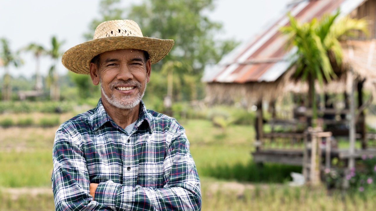รู้จักอาชีพ “กำนัน” มีหน้าที่อะไร เงินเดือนเท่าไร