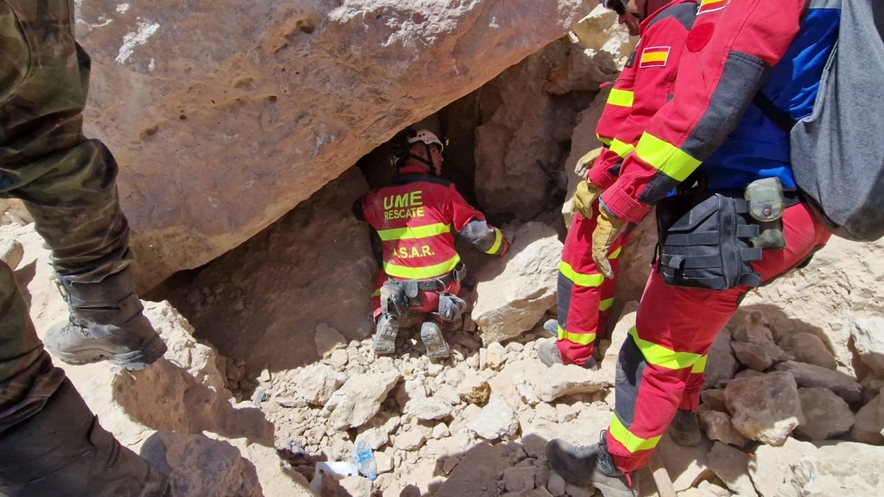 摩洛哥地震造成近 2,700 人死亡，国际社会提供援助！