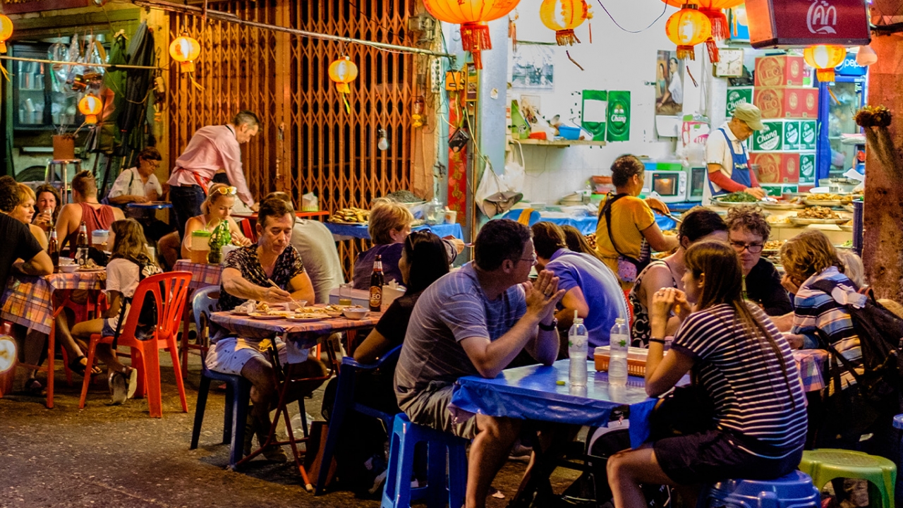 เจาะข้อมูลร้านอาหารในไทย ยุคต้นทุนพุ่ง กดดันกำไร ร้านแบบไหนจะฟื้นตัวได้ก่อน