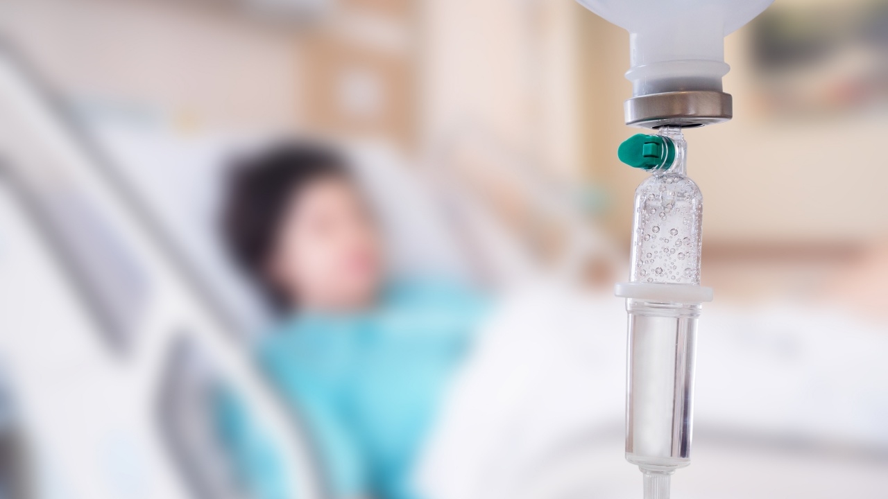 หมอมนูญ เผยเคส คนไข้วัย 50 ปี ป่วยโรค "ไข้เลือดออก" คาดเป็นครั้งที่ 3