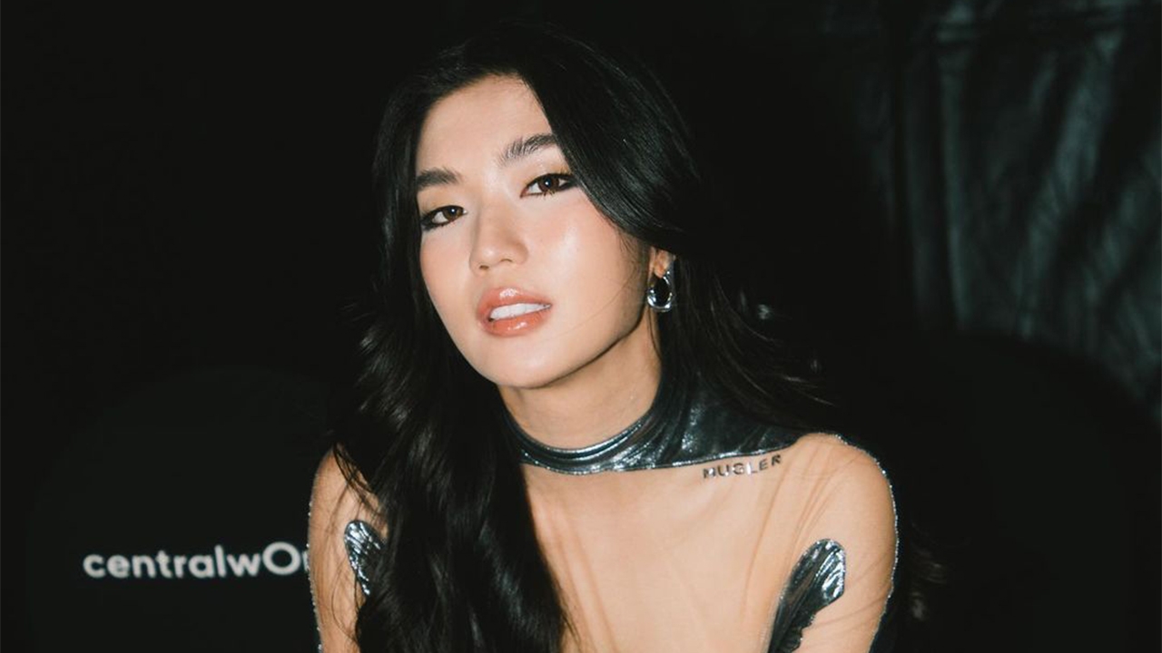 “ก้อย อรัชพร” ร้องไห้หนักมากตื้นตันงานแต่ง “นัตตี้” เผยเหตุหลบไม่พร้อมรับดอกไม้