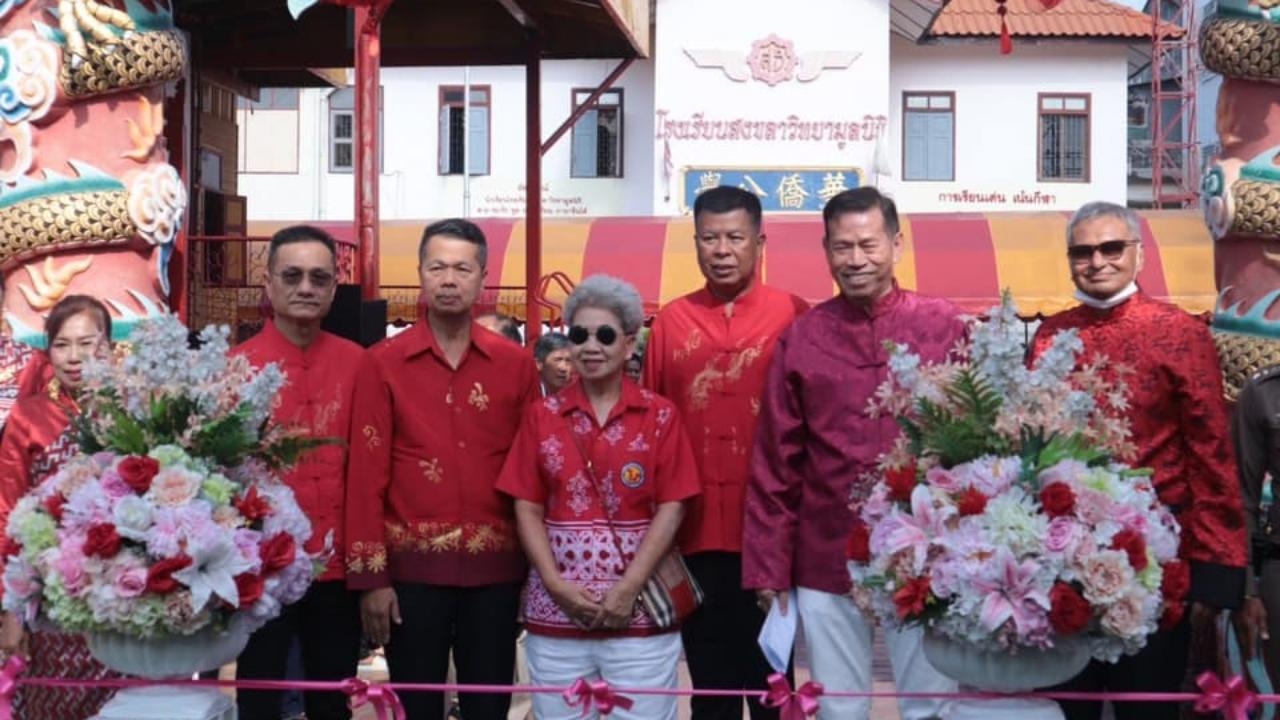 ผู้ว่าฯ สงขลา เปิดถนนคนเดินตรุษจีนนางงาม 2567 8 วัน 8 คืน ช่วง 27 ม.ค.-3 ก.พ.