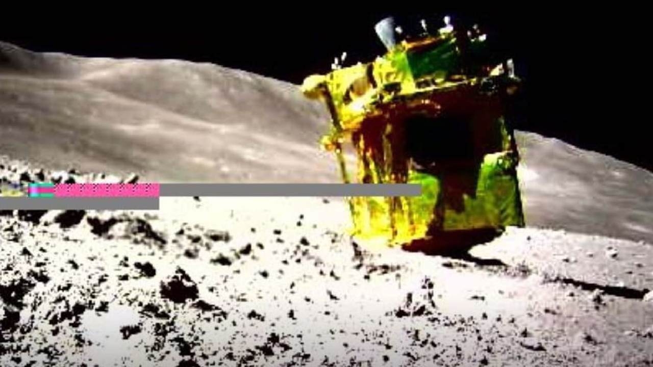 ธรรมดาโลกไม่จำ เปิดภาพถ่าย "ยานอวกาศ SLIM" ลงจอดแบบปักหัวบนดวงจันทร์