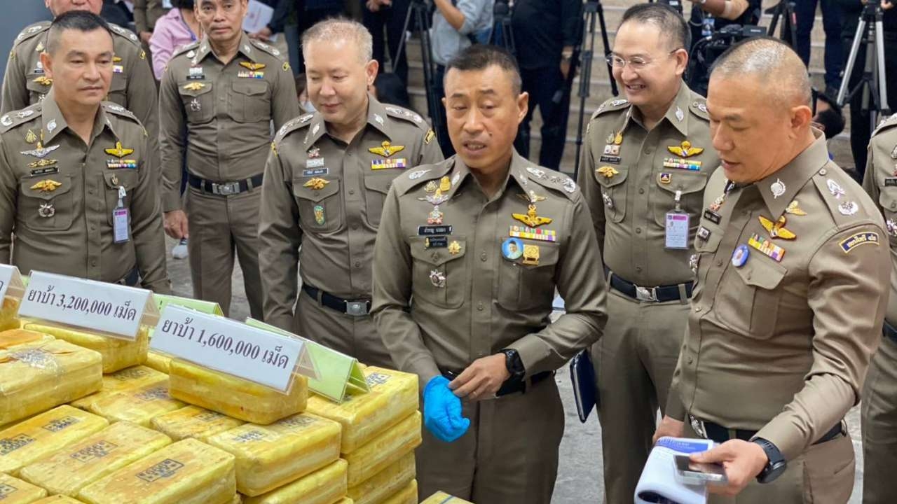 "บิ๊กราญ-ผบช.ปส." โค่น 8 เครือข่าย ยึดยาบ้า 25 ล้านเม็ด ไอซ์ 1,000 กก.