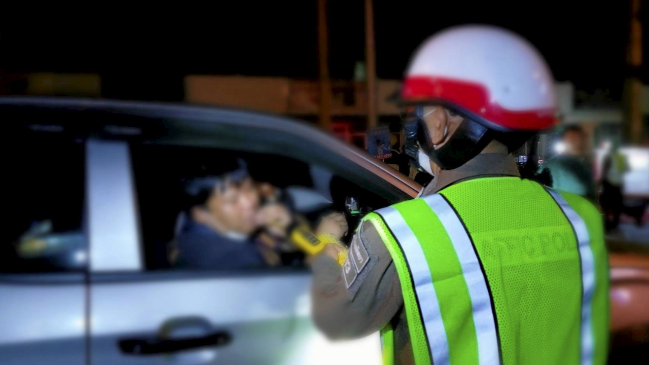 ครม. เห็นชอบ พวกปฏิเสธตรวจวัดแอลกอฮอล์ให้ถือว่าปริมาณเกิน ดำเนินคดีได้เลย