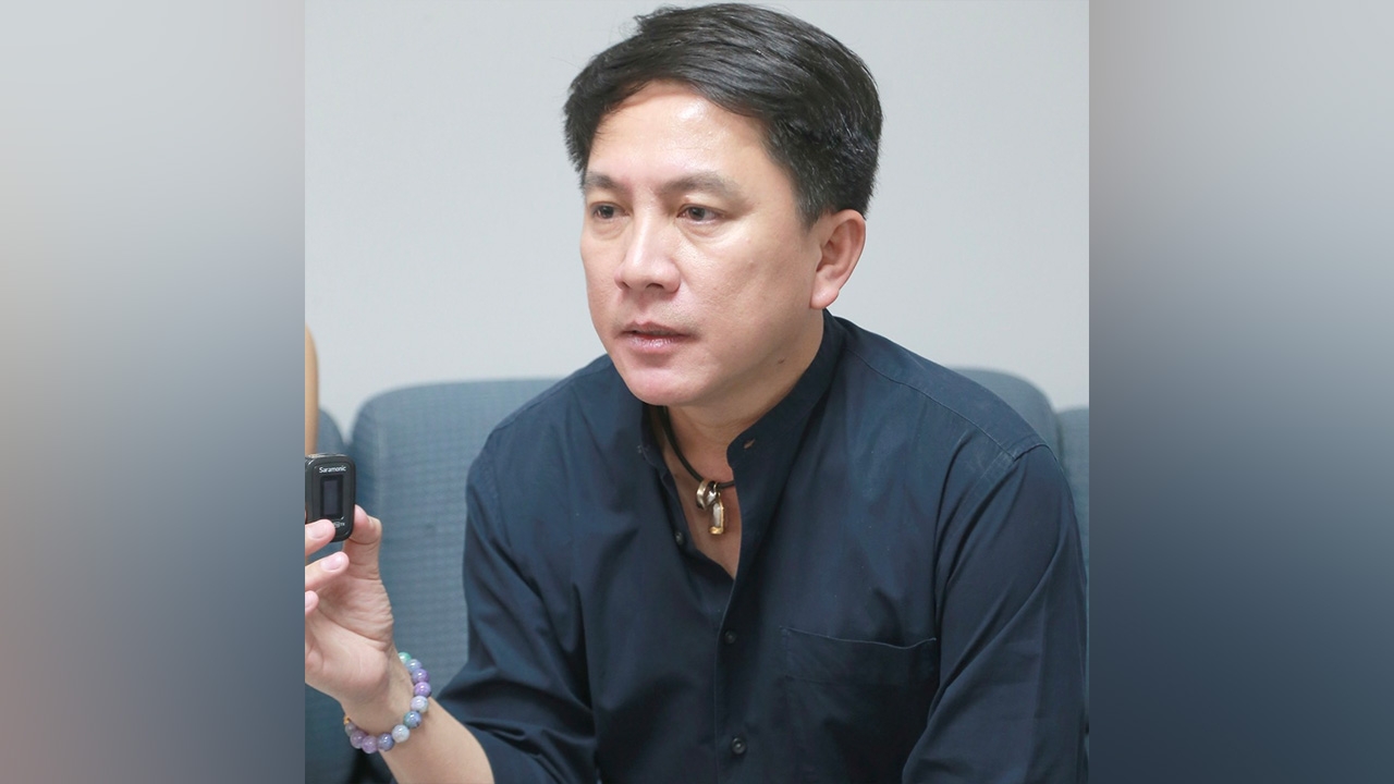 นักร้องดัง เปิดใจหลังถูกลือมีบ้านน้อย โชคดีภรรยาเข้าใจ ไร้ปัญหาหลังบ้าน