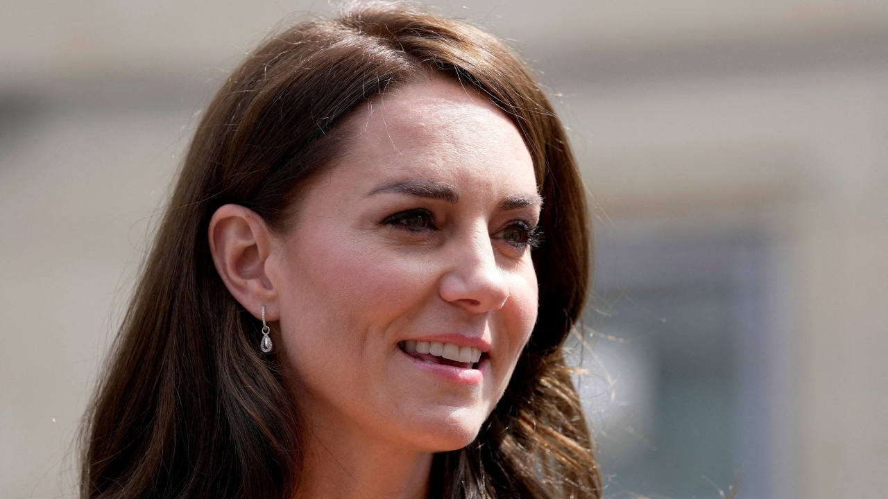 เจ้าหญิงเคท ออกจากรพ. กลับไปประทับพระตำหนักได้แล้ว หลังผ่าตัดช่องท้อง 