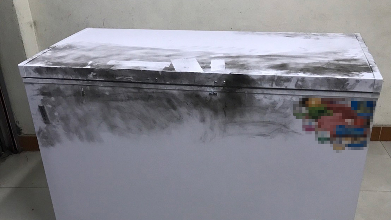 ล่าพ่อค้าแรงงานอินเดีย ฆ่าสยองหั่นศพหนุ่มพม่า เลื่อยไฟฟ้า-อีโต้สับแยกชิ้นยัดตู้แช่