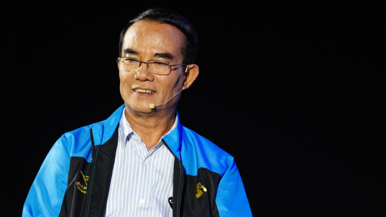 "ชัยชนะ" เผย ปชป.จ่อส่ง "ชินวรณ์ บุณยเกียรติ" ลง สส.เขต 8 นครศรีธรรมราช 