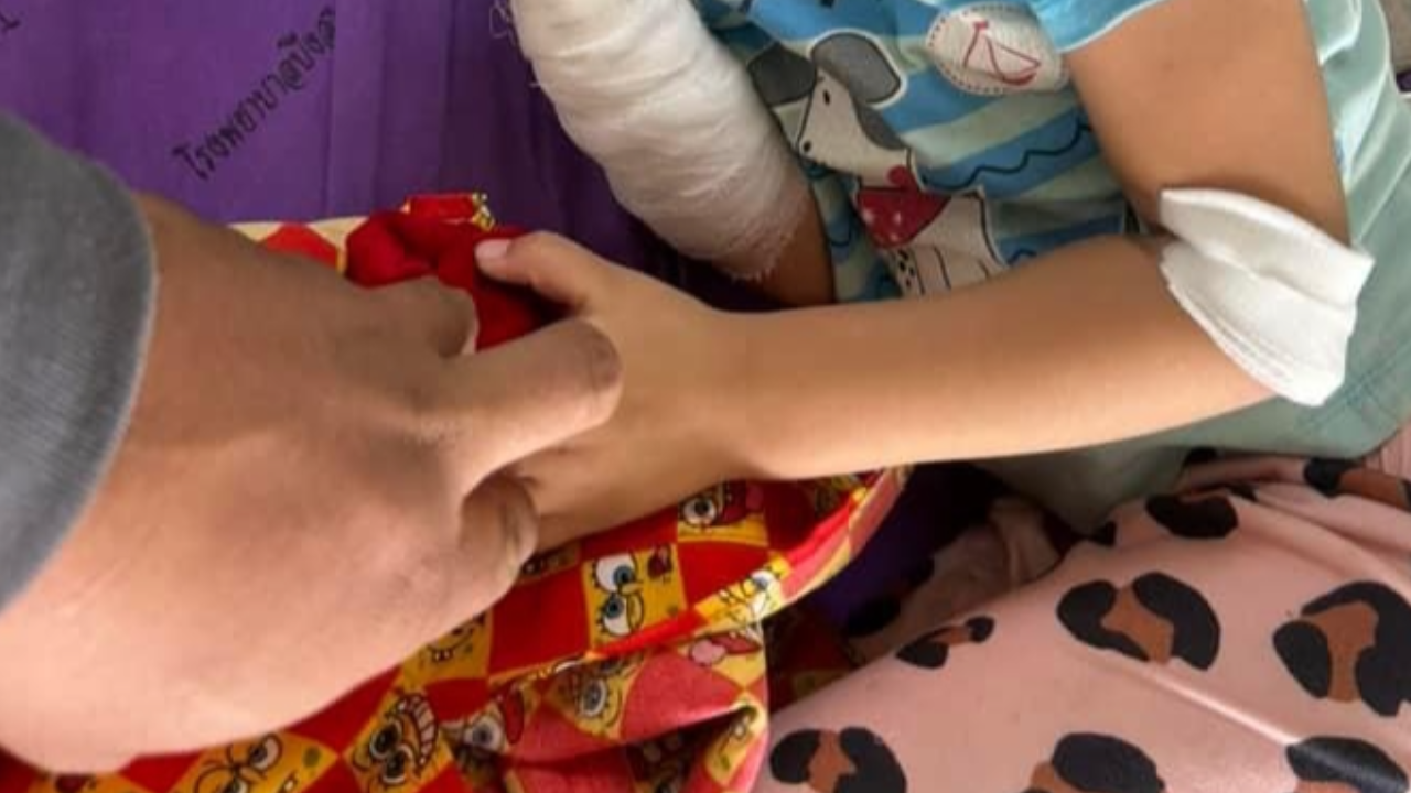 ครูสาวขอโทษแล้ว หลังชนย่า-หลาน 3 ขวบแล้วหนี อ้างลงมาดูแล้วเจ็บแค่นิ้วก้อย